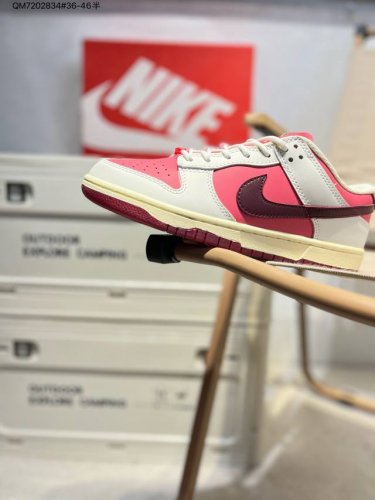 130 耐克Nike Dunk Low 板鞋Sb系列经典百搭休闲运动板鞋加厚鞋舌的填充，使舒适性大大提升，同时也更方便穿脱中底部分则加入了脚感柔软舒适Zooma