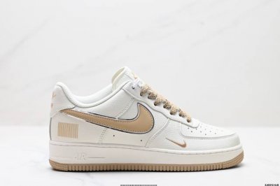 350 公司级Nike Air Force 1‘07 Lv8 原楦头原纸板 打造纯正低帮空军版型 专注外贸渠道 全掌内置蜂窝气垫 原盒配件 原厂中底钢印、拉帮完