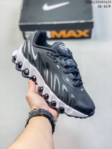 公司级Nike Air Max Dn8 全掌科技气垫 缓震运动跑鞋 Dn8的核心亮点在于其八腔气垫结构 根据不同部位设定的气压值专为行走设计 提供卓越的舒适感