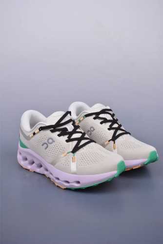 On昂跑 Cloudtilt Loewe 户外街头机能风跑步鞋 Cloud Hi Edge户外机能融合街头潮流 越界开启全新都市探索 Cloudtec专利科技鞋