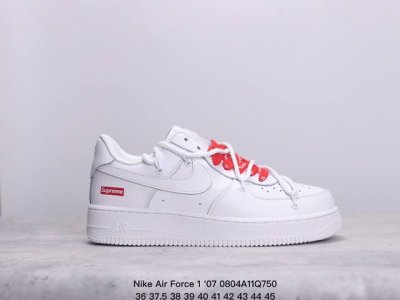 耐克 Nike Air Force 1 '07 空军一号 Af1 解构绑带 双鞋带 男女子运动鞋复古篮球鞋。巧妙结合复古美学和新潮魅力，旨在致敬 40 年来风靡