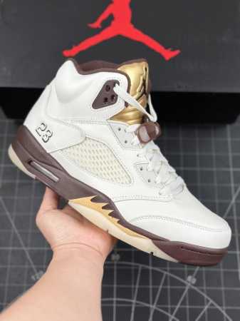 核心私 Air Jordan 5 Retro Aj5乔5白褐色 奥林匹克金牌同款 高帮篮球鞋系列 金色鞋舌颜值高，经典的金色反光，非常闪耀，很亮眼，日常穿搭尽显 - 点击图像关闭