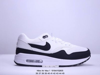 真标Nike Air Max 1 Air Max 气垫 全新配色 鞋身材质均选择皮革、织物、麂皮多种材质覆盖，保证质感的前提下，层次感也相当不错。细节方面，除了