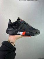 公司级Ad Nite Jogger Boost 三叶草 联名夜行者 货号：Fv3788Zm 复古跑鞋原厂材料 原厂大底 私家独模 网布搭配麂皮拼接打造鞋面 极具