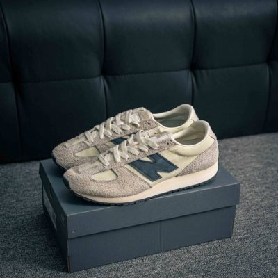 核心私 New Balance Nb 471系列 织物牛剖层革 复古时尚 防滑耐磨低帮 生活休闲鞋 货号：U471Am 尺码：36 37 37.5 38 38.