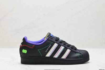 公司级阿迪达斯adidas三叶草 Originals Superstar贝壳头系列低帮经典百搭休闲运动板鞋 货号:If7905 尺码:36 36.5 37 38