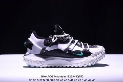 Nike Acg Mountain Fly Low Gtx Se 耐克 低帮 峡谷紫 机能防水 低邦户外功能鞋 鞋面采用gore-Tex技术，提供出色防水性能，