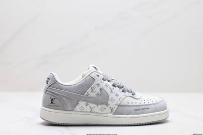 230 真标Nike Court Vision Lo 低帮百搭 透气休闲运动板鞋 兼顾舒适脚感和出众风范 演绎匠心之作 结构性的支撑贴合感结合复古篮球设计 货号