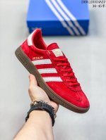 adidas Wmns Originals Samba Og Cdg 桑巴舞系列绅士德训足球风百搭低帮休闲运动板鞋 联名白桃红爱心 货号: Fw2414 尺码