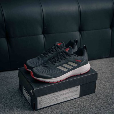 核心私 阿迪达斯Adidas Duramo 8 M缓震大底 夏季新款 透气网面 男士休闲慢跑鞋 货号：Ba4656 尺码：40 40.5 41 42 42.5
