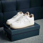 Air Force 1 Low 原装级别 原楦头原纸板 打造纯正空军版型专注外贸渠道 全掌内置蜂窝气垫 原盒配件 原厂中底钢印、拉帮完美 货号：Fz5225 1