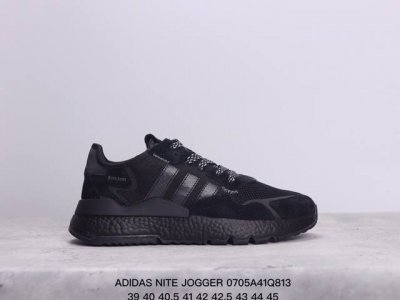 公司级阿迪达斯三叶草 Nite Jogger 经典运动跑鞋 夜行者 复古跑鞋原厂材料 原厂大底 私家独模 网布搭配麂皮拼接打造鞋面 极具复古风格鞋头及鞋跟点缀3