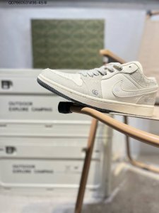 230 定制鞋盒 纯原大厂# 古驰 X 乔丹Air Jordan 1 Low Aj1低帮系列篮球鞋 官方同步配色 原装级产物 #拒绝公底 立体鞋型 细节完美 高