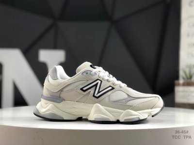 230 New Balance 又带来了新鞋型 9060 ，并且是与芝加哥街头品牌 Joe Freshgoods 的联名款。鞋身主体采用了类似 990 系列的设