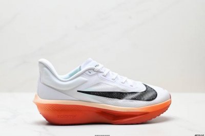 真标Nike Zoomx Invincible Run Flyknit Fk6 Zoom Fly 6 轻量飞织低帮休闲运动慢跑鞋 此鞋专为长跑运动员而生 是为5