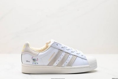 公司级阿迪达斯Adidas三叶草 Originals Superstar贝壳头系列低帮经典百搭休闲运动板鞋 货号:Jr8036 尺码:35 36 36.5 37