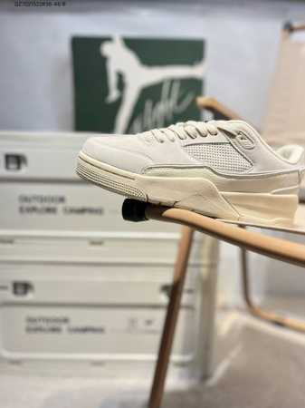 耐Nike Air Jordan 4 Retro Og 中帮 迈克尔 乔丹Aj4代乔4 复古休闲运动文化篮球鞋。秉承轻量化的速度型篮球鞋设计思想完成设计，降低重 - 点击图像关闭