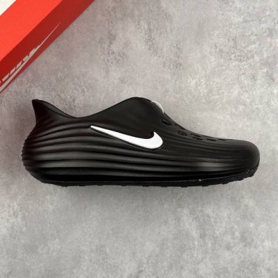本地 核心私 Nike Reactx Rejuven8 耐克夏日穿搭凉鞋 洞洞鞋 #采用质感柔软且出众回弹的 Reactx泡绵，缔造非凡舒适的日常穿着体验，助你