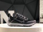 耐克 Nike React Wildhorse 8 高频网面休闲跑步鞋 回弹缓震效能和可靠包覆设计于一身 助你在应对长距离越野跑和崎岖地形时站稳脚步 不断向前！