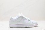 公司级耐克NIKE DUNK LOW 扣篮系列 解构抽绳复古低帮休闲运动滑板板鞋 采用脚感柔软舒适ZoomAir气垫 有效吸收滑板等极限运动在落地时带来的冲击力