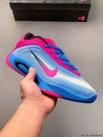 集图 公司级！Nike A'one A'ja Wilson 阿贾 威尔逊1代实战篮球鞋！ 鞋款的主人正是当今 Wnba 现役第一人阿贾 威尔逊。鞋款被命名为 N