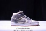 乔丹Air Jordan 1 Low Aj1 乔1官方同步配色高帮复古文化休闲板鞋 553558 145 码数：36 37 38 39 40 41 42 43
