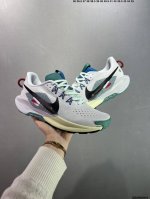 Nike Reactx Pegasus Trail 5 Next Nature 越野跑步鞋 登月兼顾迅疾外观和稳固脚感 后跟覆面和中足动态支撑巧妙融合 缔造稳定