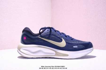 180 Nike Journey Run 2024跑步鞋 外贸专供订单 原厂折返国内销售 使用了新型的缓震材料 脚感偏韧 后跟有加厚的海绵填充 鞋子前掌和后掌做 - 点击图像关闭