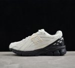 new Balance G1906系列复古老爹风休闲运动慢跑鞋 M1906Rco #采用轻质牛剖革拼接透气网眼衬垫织物鞋面材质 T-Beam大底提供足步弓支撑，