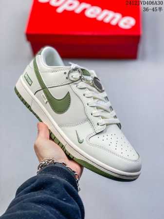 海外爆款限量发售！公司级 Nike Sb Dunk Low“Supreme联名 米白墨绿勾” 周年高端定制 低帮休闲板鞋 定制鞋盒 大厂纯原品质出货 超高清洁度 - 点击图像关闭