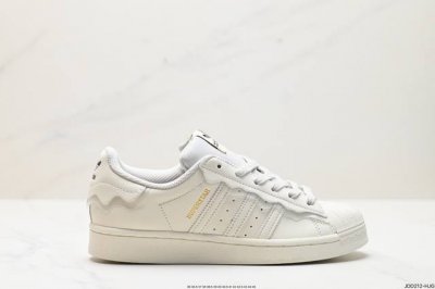 真标阿迪达斯adidas三叶草 Originals Superstar贝壳头系列低帮经典百搭休闲运动板鞋 货号:Gz2203 尺码:36 36.5 37 38