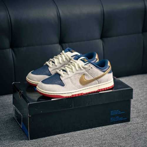 N版 核心私 Nike Dunk 全套原楦原模倾力打造完美版型 独家原厂航空铝磨具打磨大底 鞋头坡度极致还原 无解鞋型 原盒原配 圈内天花板工艺 原厂冲刀 超高
