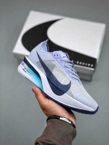 nike Zoomx Vaporfly Next% 4 马拉松系列公路竞速超轻缓震跑步鞋 #鞋款轻盈，同时保持出色性能表现。此鞋款质感轻盈，无论是日常畅跑还是马