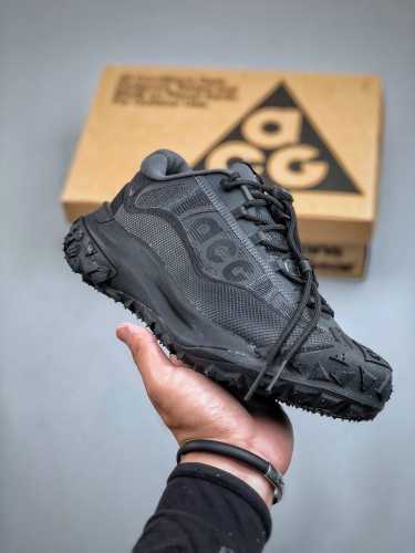 Nike Acg Mountain Fly 2 Low 外户登山列系越跑低帮休闲动运徒步鞋 新全户外鞋款mountain Fly 新全来袭 该款鞋沿袭前代高帮型