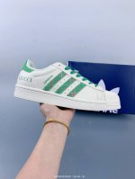 阿迪达斯Adidas Originals Superstar防滑耐磨轻便透气 低帮 贝壳头板鞋 size 如图 编码 K620K0520520