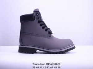 Timberland添柏岚靴子天伯伦高帮马丁靴踢不烂经典大黄靴 高帮靴 马丁靴 户外休闲潮流系列 搭配防臭防腐真皮乳胶鞋垫，给您完美的穿着体验，质量考究耐穿，专