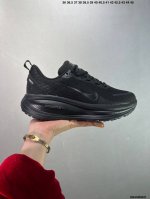 公司级Nike Air Zoom Vomero 18 全新科技提前原鞋开发 运动跑鞋 区别市面真标版本 必定是官方强力主推款式，真正的Zoom缓震科技嵌入如假包