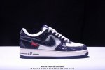 210 海外限量发售！公司级Nike Air Force 1 '07 Low “Supreme北面联名--米白透心绿”空军一号 低帮 运动鞋 休闲鞋 折边针车