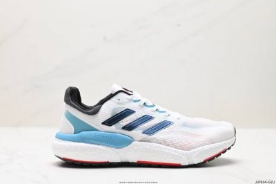 公司级adidas Solarboost 5 全新跑鞋 阿迪达斯 爆米花缓震中底跑步鞋 实拍首发 穿上adidassolarboost5 您将始终追逐自己的目标