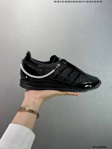 公司级阿迪达斯Adidas Sl 72 Rtn三叶草复古休闲跑步鞋休闲运动鞋 货号:Id1031 尺码:36 36.5 37 38 38.5 39 40 40.