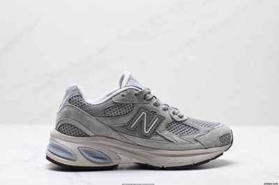 公司级New Balance 系列 新百伦 复古老爹风网布跑步休闲运动鞋 新百伦经典配色 沿袭了面世之初的经典科技 以Encap中底配以升级版 N-Ergy缓震