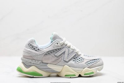 公司级New Balance 公司级版本 Nb9060 联名款 复古休闲运动慢跑鞋 鞋款灵感源自设计师本人对夏日的怀日回忆。鞋面大身由空间双格及磨砂鞋面拼接而生