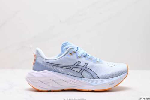公司级asics Novablast 4 轻量跑鞋 低帮轻量透气缓震休闲运动跑步鞋 货号:1012B510-250 尺码:36 37 37.5 38 39 39