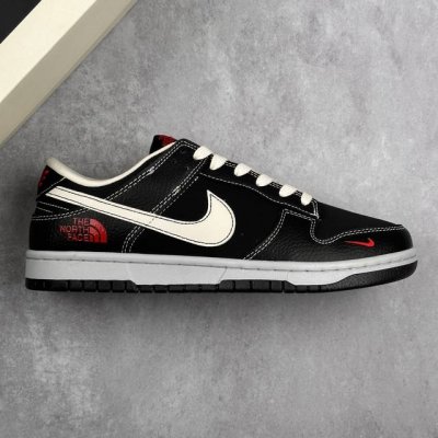 本地360 核心私 nk Sb Dunk Low 北面联名 黑白 周年高端定制 低帮休闲板鞋 #定制鞋盒 大厂纯原品质出货 超高清洁度 皮料切割干净无任何毛边