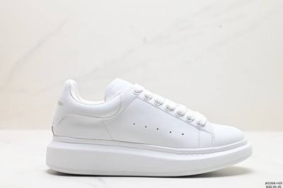 公司级alexander Mcqueen 麦昆 官网同步发售 官方新配色面料采用进口丝绸亚光原版牛皮 水染羊皮内里，牛皮垫脚 原版大底 回弹度极佳 耐磨又舒适