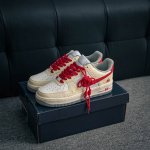 核心私 Air Force 1 原装级别 原楦头原纸板 打造纯正空军版型专注外贸渠道 全掌内置蜂窝气垫 原盒配件 原厂中底钢印、拉帮完美 货号：Dx2678 1