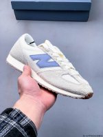 公司级！New Balance Nb 471系列新款复古时尚 透气生活休闲鞋 New Balance 471鞋款以经典的320鞋款为灵感，采用纤细鞋楦设计，打造