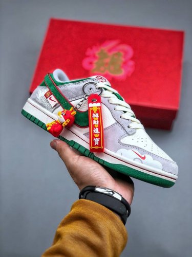 Nike Sb Dunk Low 中国年限定 苍龙纯原大厂出品 极力推荐原装头层材料 独家版型蒸餾加工帶來的是更好的视觉和脚感体验大厂纯原品质出货 清洁度 电绣