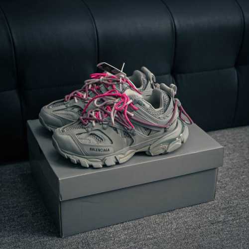 核心私 Balenciaga 巴黎世家3.0系带低帮老爹鞋 Balenciaga3.0 Track.2 Open Sneaker 巴黎世家3.0 三代户外概念鞋