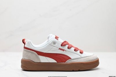 公司级puma年度王炸单品 Puma彪马park Lifestyle Og 低帮 蕾哈娜联名面包鞋男女同款复古休闲 板鞋 货号:397262 07 Size:3